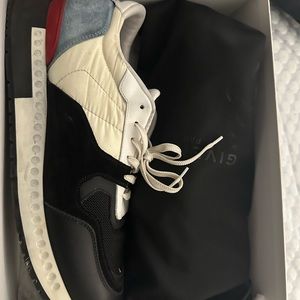 Givenchy sneakers size 13 us size 46
